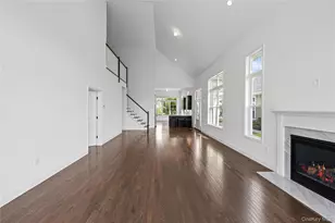 341 Aliana Ave, Yaphank, NY 11980 - Photo 18