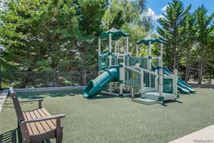 112 Erin Ln, East Setauket, NY 11733 - Photo 38