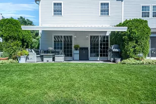 112 Erin Ln, East Setauket, NY 11733 - Photo 30