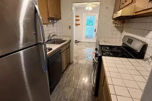 675 Pelham Rd, New Rochelle, NY 10805 - Photo 6