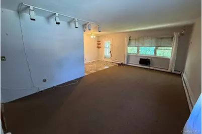 675 Pelham Road #D-14, New Rochelle, NY 10805 - Photo 2