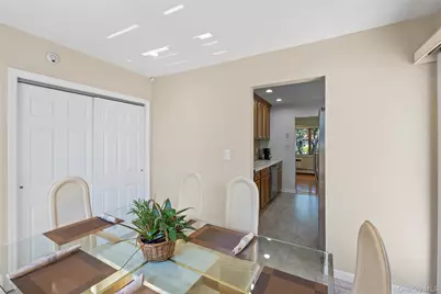 148 Birs Avenue, Lindenhurst, NY 11757 - Photo 16