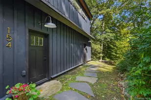 154 Barnegat Rd, Pound Ridge, NY 10576 - Photo 2