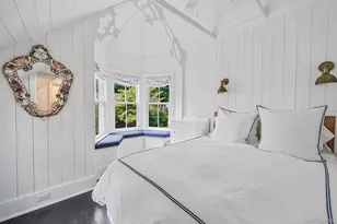13 Spring Garden Ave, Shelter Island Heights, NY 11965 - Photo 38