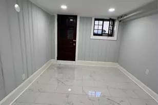 113-21 204th St, Jamaica, NY 11412 - Photo 18