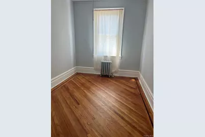 113-21 204th Street, Jamaica, NY 11412 - Photo 10