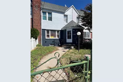 113-21 204th Street, Jamaica, NY 11412 - Photo 2