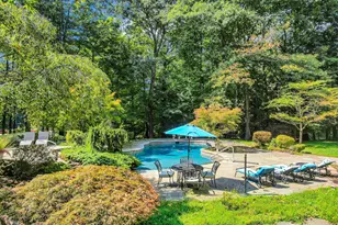 35 Senator Levy Dr, Suffern, NY 10901 - Photo 12