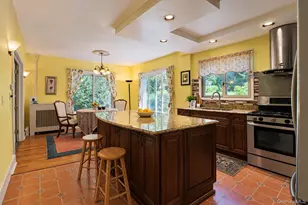 15 Main St, East Setauket, NY 11733 - Photo 14