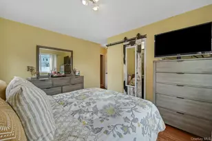 22-19 120th St, College Point, NY 11356 - Photo 8