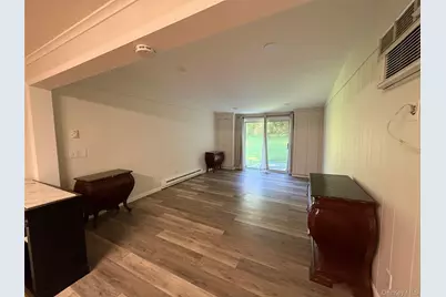 16 Ernest Lane #Apt A, Mahopac, NY 10541 - Photo 4