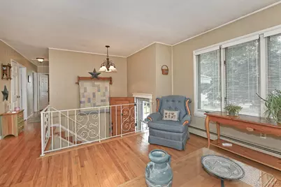 35 Jensen Road, Bay Shore, NY 11706 - Photo 4