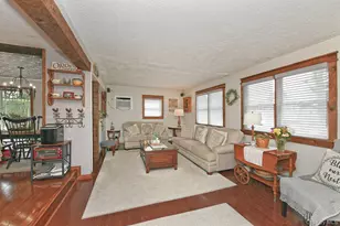 35 Jensen Rd, Bay Shore, NY 11706 - Photo 6