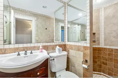 29 Farm Road, Saint James, NY 11780 - Photo 22