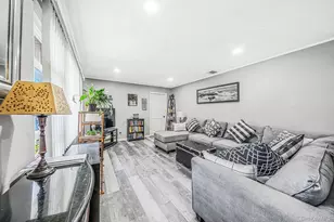 1528 Baldwin Blvd, Bay Shore, NY 11706 - Photo 4