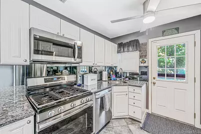 1528 Baldwin Boulevard, Bay Shore, NY 11706 - Photo 10