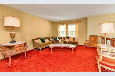 22 Valley Lane W, Woodmere, NY 11581 - Photo 4