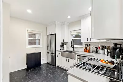169 Rintin Street, Franklin Square, NY 11010 - Photo 6