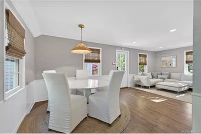 21 Weir Lane, Locust Valley, NY 11560 - Photo 8
