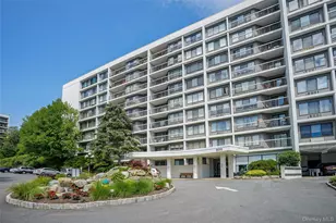 500 High Point Dr, Hartsdale, NY 10530 - Photo 32