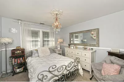 7 Ona Avenue, Dix Hills, NY 11746 - Photo 30
