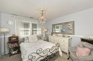 7 Ona Ave, Dix Hills, NY 11746 - Photo 30