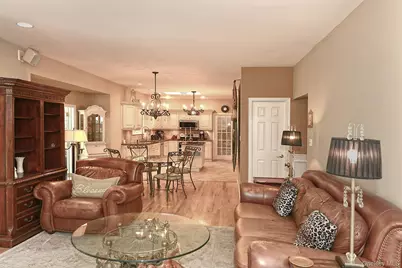 7 Ona Avenue, Dix Hills, NY 11746 - Photo 18