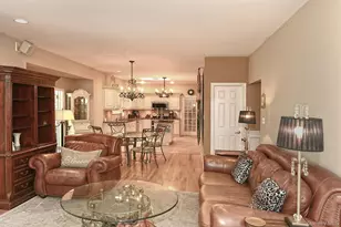 7 Ona Ave, Dix Hills, NY 11746 - Photo 18