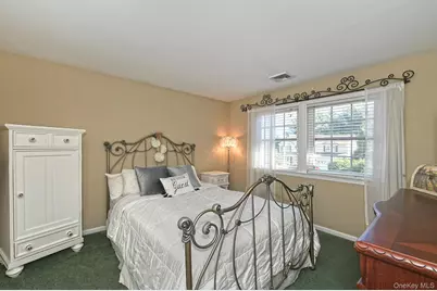 7 Ona Avenue, Dix Hills, NY 11746 - Photo 26