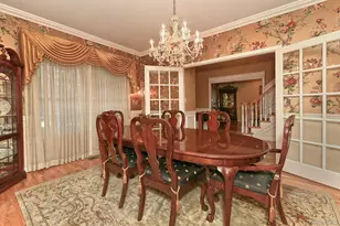 7 Ona Ave, Dix Hills, NY 11746 - Photo 14