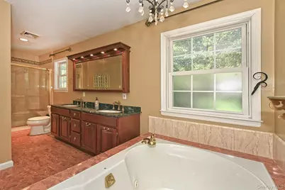 7 Ona Avenue, Dix Hills, NY 11746 - Photo 24