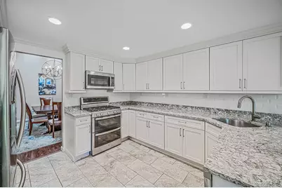 20 Wainscott Court, Ridge, NY 11961 - Photo 8