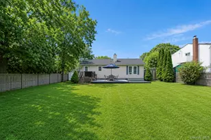 13 Adobe Dr, Shirley, NY 11967 - Photo 30