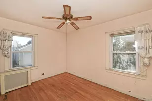 12 Hull Ave, New Hyde Park, NY 11040 - Photo 26