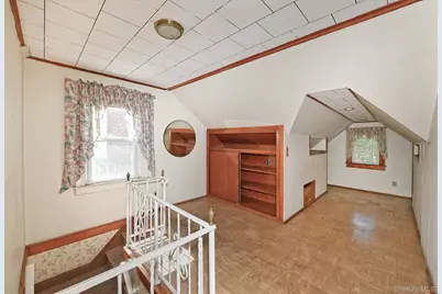 12 Hull Avenue, New Hyde Park, NY 11040 - Photo 24