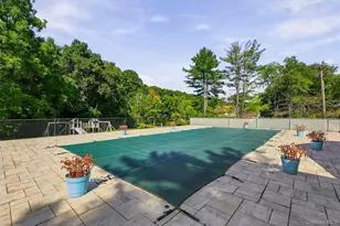 1704 Holly Stream Ct, Brewster, NY 10509 - Photo 32