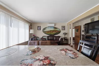 1610 Astor Avenue, Bronx, NY 10469 - Photo 4