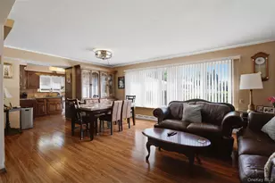 1610 Astor Ave, Bronx, NY 10469 - Photo 2