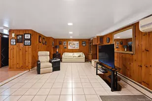 1610 Astor Ave, Bronx, NY 10469 - Photo 18
