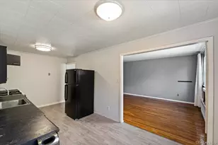 31-81 45th St, Astoria, NY 11103 - Photo 14