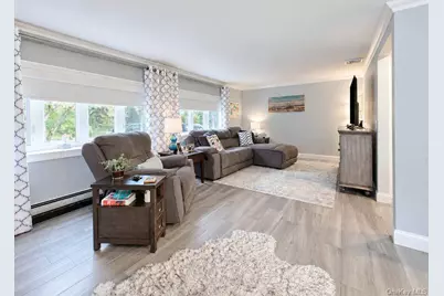 76 Corbin Avenue, Patchogue, NY 11772 - Photo 6