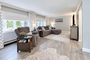 76 Corbin Ave, Patchogue, NY 11772 - Photo 6