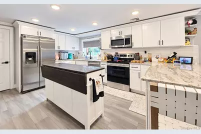 76 Corbin Avenue, Patchogue, NY 11772 - Photo 8