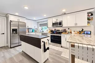 76 Corbin Ave, Patchogue, NY 11772 - Photo 8