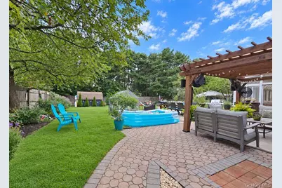 76 Corbin Avenue, Patchogue, NY 11772 - Photo 30