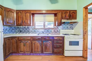 38-05 221st St, Bayside, NY 11361 - Photo 12