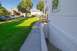 76 Gerard Ave W, Malverne, NY 11565 - Photo 30