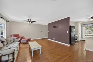 10 Holden Ln, Bayville, NY 11709 - Photo 34