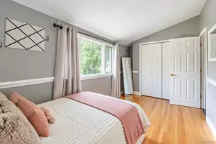 19 Badger Ln, East Setauket, NY 11733 - Photo 34