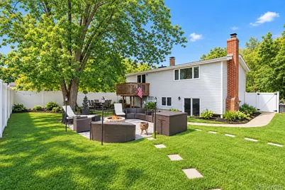 19 Badger Lane, East Setauket, NY 11733 - Photo 12